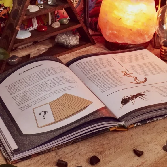 Other | The Oracle Creator The Modern Guide To Creating A Tarot Or ...